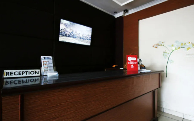 ZEN Rooms Near Airport Wastukencana