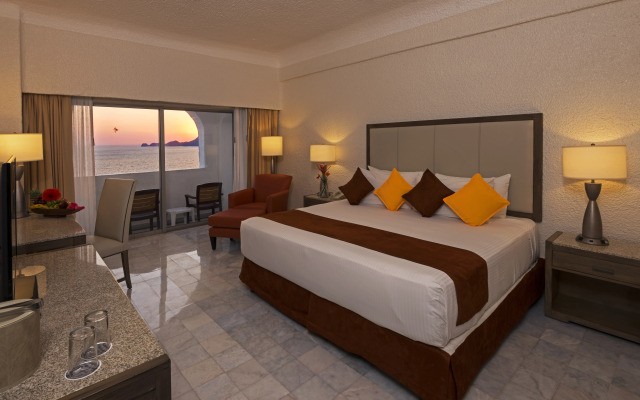 Tesoro Manzanillo All Inclusive