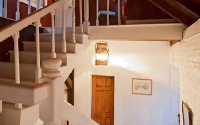 Admiral's Inn and Gunpowder Suites