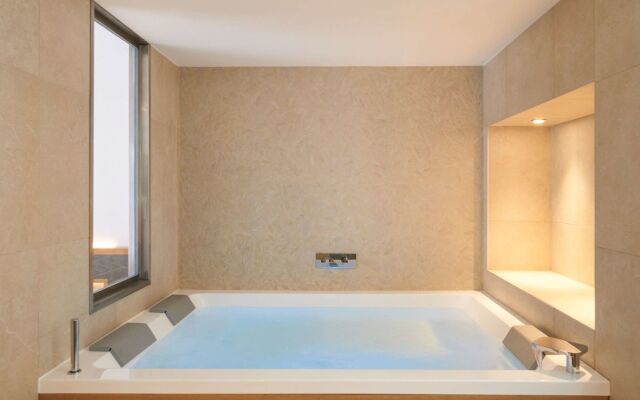 Mercure Avignon Gare TGV