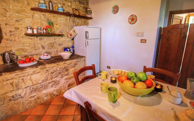 Lavish Farmhouse in Ortignano Italy with Swimming Pool