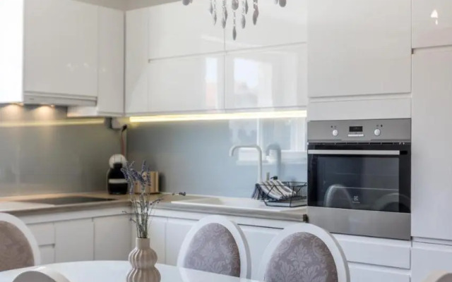 Central Park Apartment with Terrace