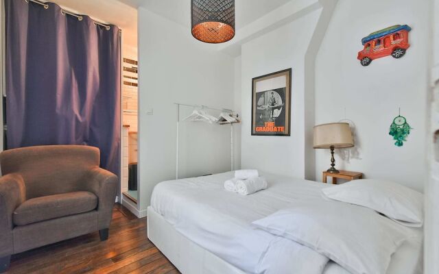 Superb Apartment at the Foot of the Sacré-coeur