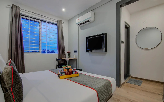 OYO Townhouse 040 Global Village Tech Park