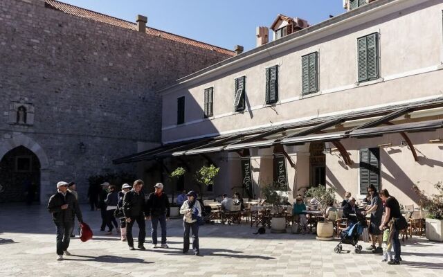 Dubrovnik Old Port Accommodation