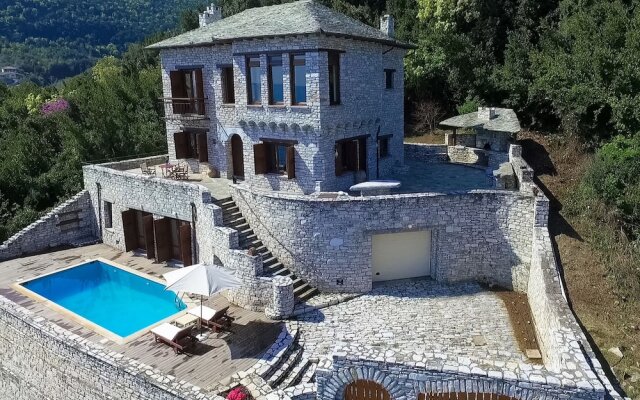 Dionysos Luxury Villa