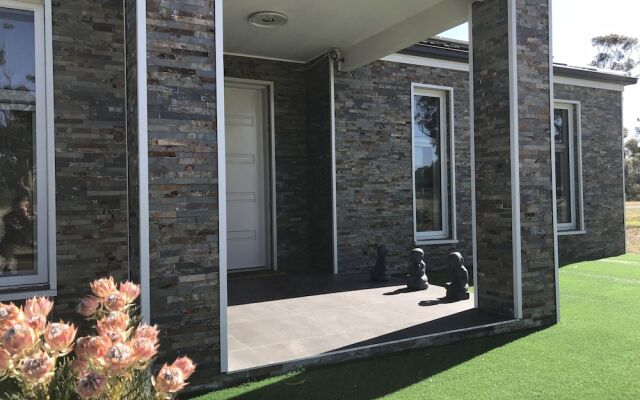 Bulla Hill Villas- Melbourne Airport