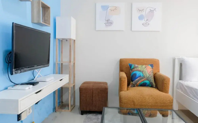 Stylish and Convenient Studio Bintaro Plaza Apartment