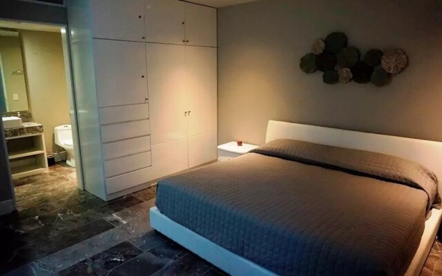 Condo Ilka