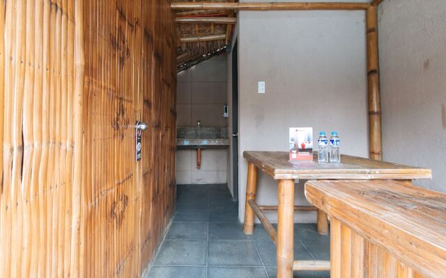 RedDoorz Premium @ Trece Indang Road