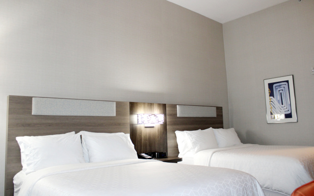 Holiday Inn Express & Suites Frazier Park by IHG