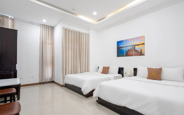 Phuong Dong Hotel & Apartment