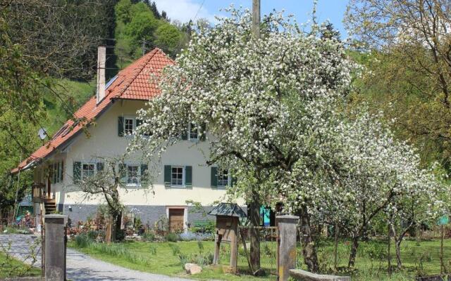 Haus am Bach