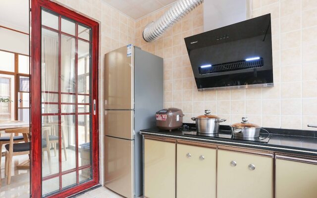 Nankunshan Hot Spring KTV Home Party Villa