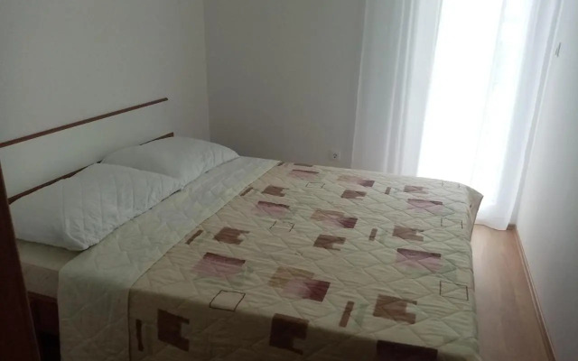 Pave Apartment