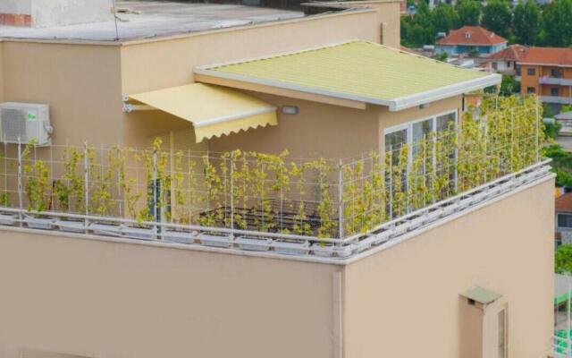 Modern Furnished Apartment with View