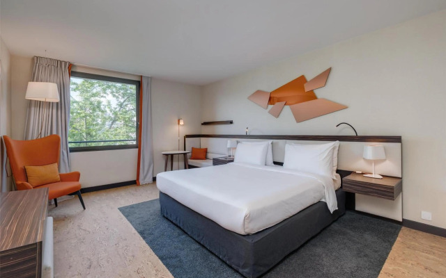 Mercure Paris Arc de Triomphe Etoile