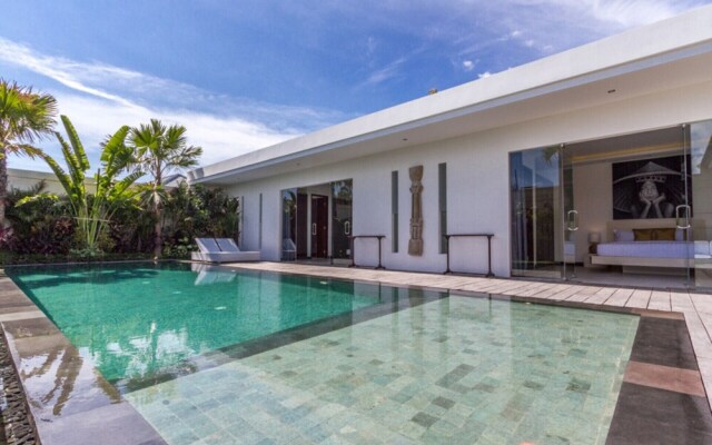 Private Villa in Seminyak 1156
