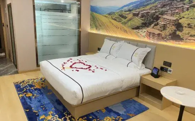 Jinping BoLin Hotel