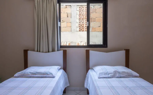 OYO Barra Beach Hotel