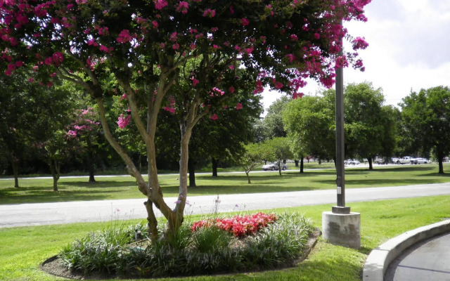 Holiday Inn Houston Intercontinental Airport by IHG
