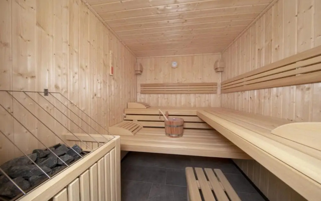 Splendid Chalet in Neukirchen near Wildkogel Ski Arena