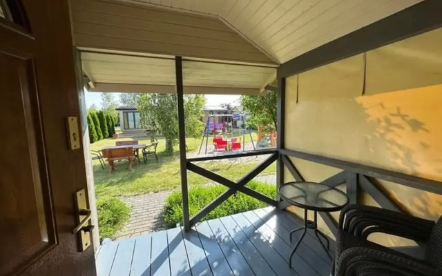 Comfortable Holiday Homes, Bobolin
