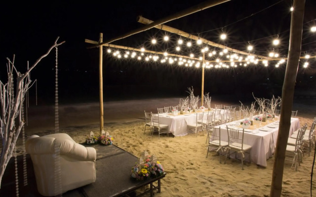 Canyon Cove Resort