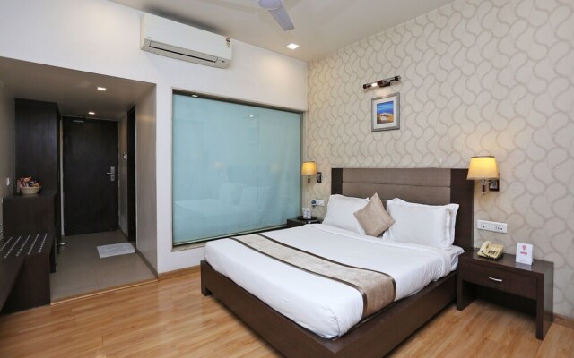 OYO 2827 Hotel Aditya