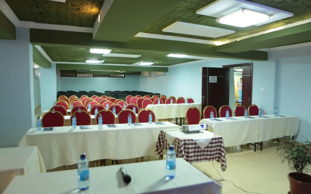 Rahnile Hotel