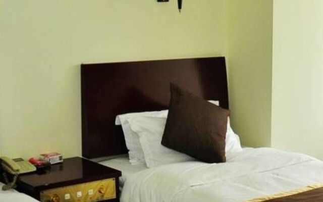 Wangfujing Business Apartment - Chengdu