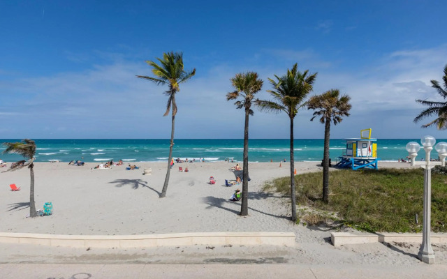Paradise Oceanfront HBH