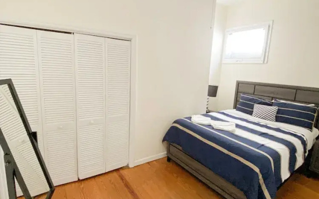 Marion Square Suites