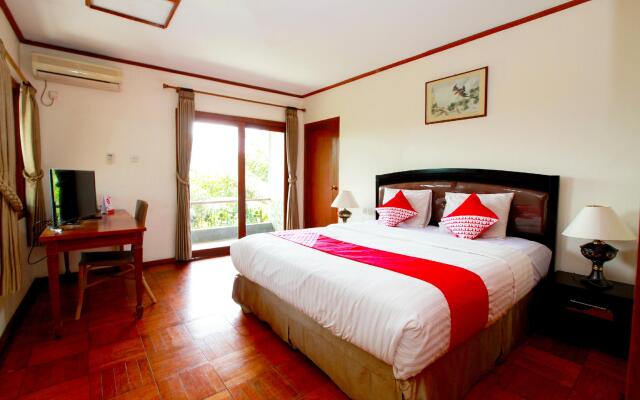 Wisma Joglo Hotel