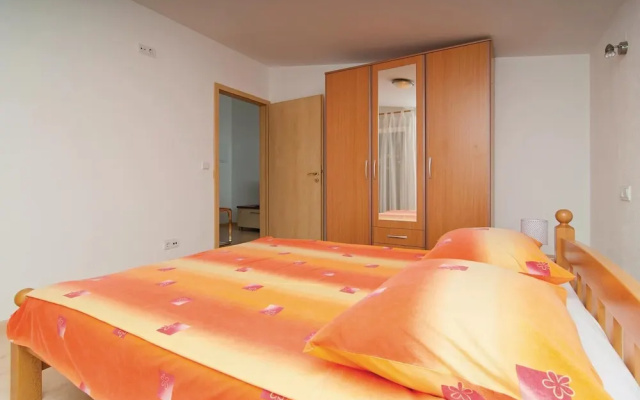 Awesome Home in Kastel Gomilica With Wifi and 1 Bedrooms