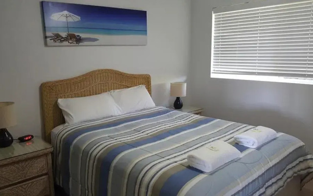 Kirra Palms Holiday Apartments