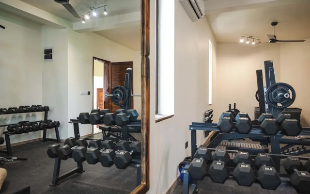 Clove Island Essence & Spa Boutique