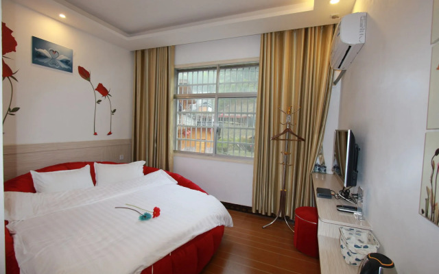 Red Apple Inn