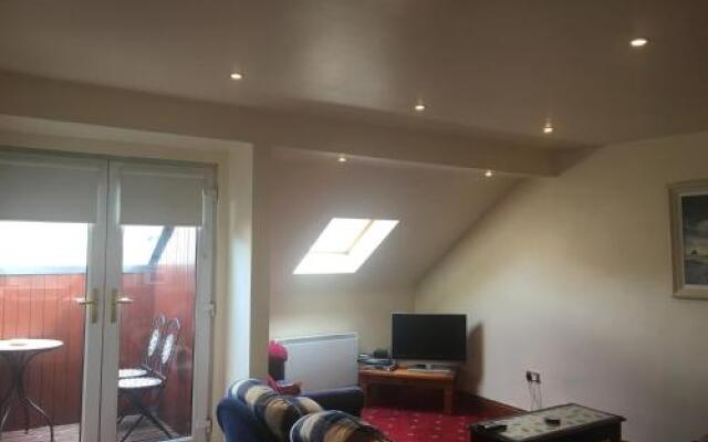 Riverside apartments Westport