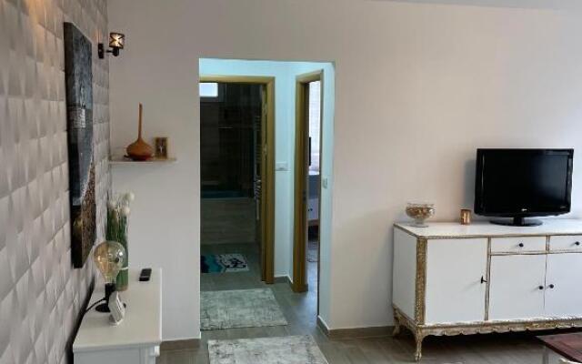 Mary's Apartment