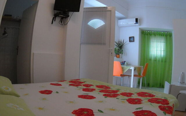 Stipan Studio & Room