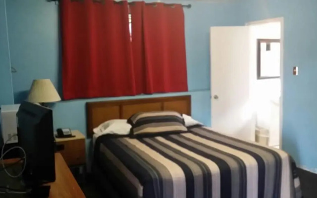 Lakeridge Motel
