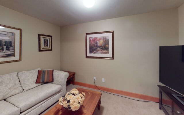 Cortina Mountain Chalet