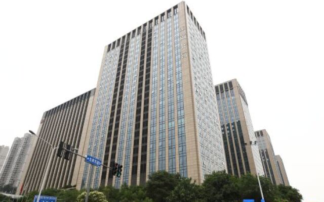 Summer Yulan Apartment