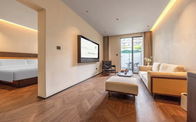 Yi Nian Fangcun Hotel