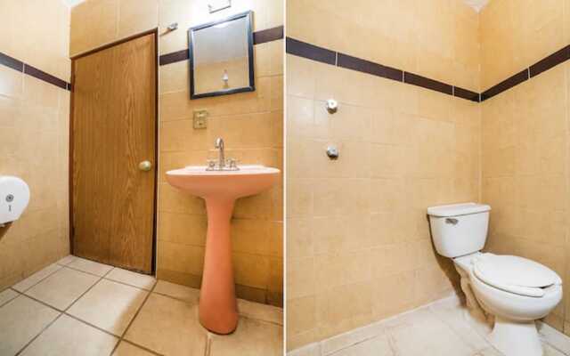 OYO Hotel Bugambilia, San Luis Potosí