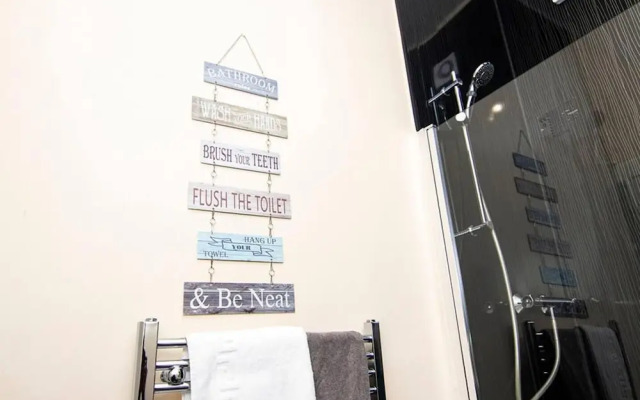 1BR Summit Holburn - Cosy Flat With Ultrafast Wifi