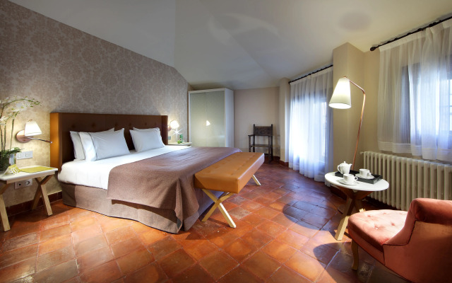 Exe Casa de Los Linajes