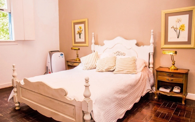 Estancias Duvivier Hotel