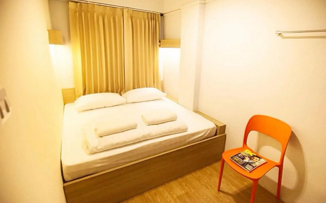 Micro Hostel